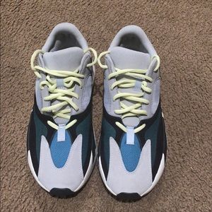 Adidas Yeezy Boost 700 Wave Runner